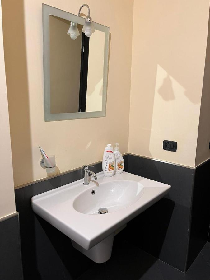 Casa Vacanza Adorno Cefalù Exteriör bild